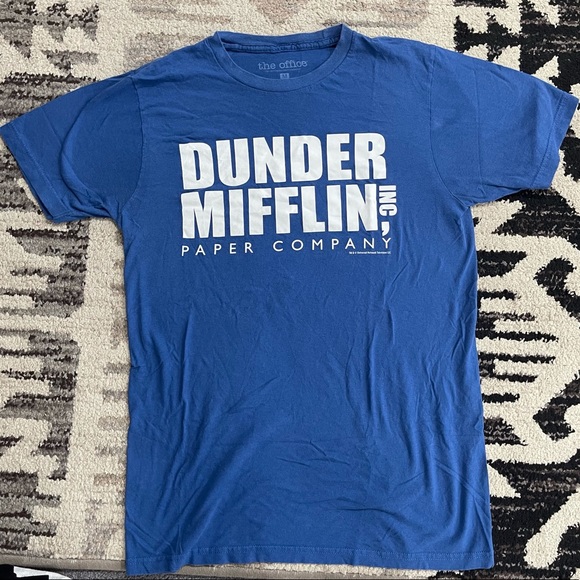 The office Dunder Mifflin graphic T-shirt - Picture 1 of 5